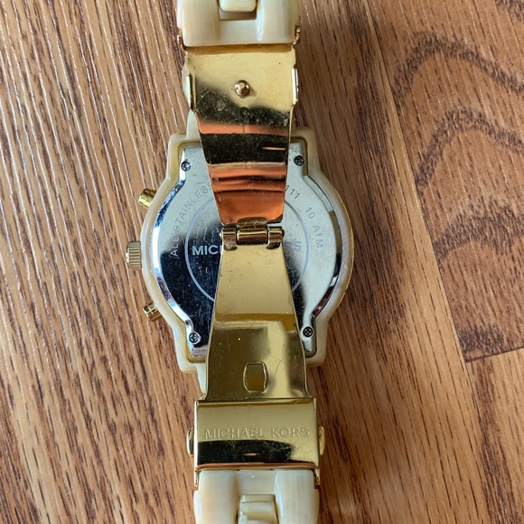 Michael Kors Tan Tortoise Shell Cream Watch